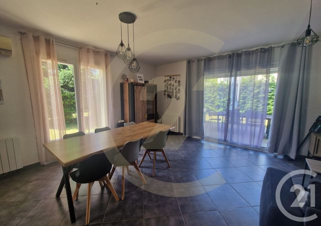 maison à louer - 5 pièces - 120.0 m2 - NIVOLAS VERMELLE - 38 - RHONE-ALPES - Century 21 Immobilier Batigimm