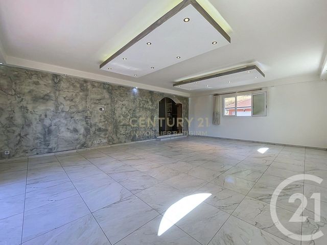 maison à vendre - 6 pièces - 179.5 m2 - ST CLAIR DE LA TOUR - 38 - RHONE-ALPES - Century 21 Immobilier Batigimm