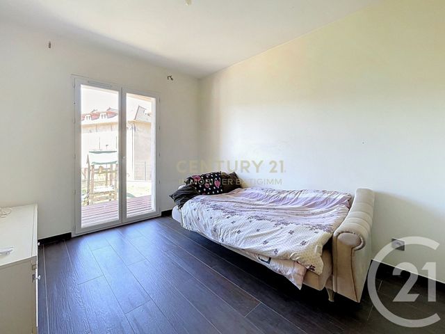 maison à vendre - 6 pièces - 179.5 m2 - ST CLAIR DE LA TOUR - 38 - RHONE-ALPES - Century 21 Immobilier Batigimm