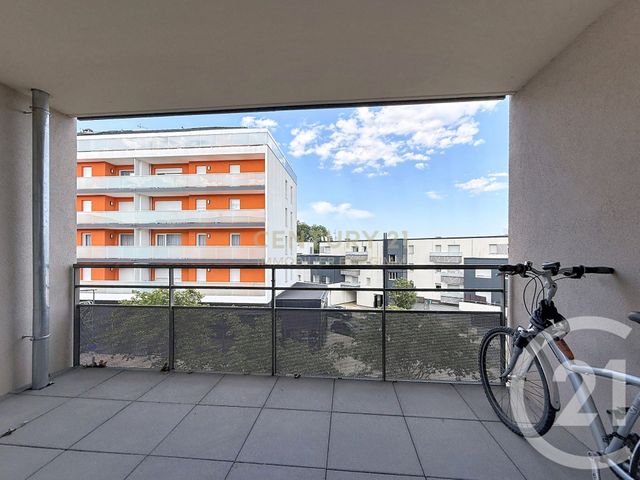 Appartement T2 à vendre - 2 pièces - 37.89 m2 - VILLEFONTAINE - 38 - RHONE-ALPES - Century 21 Immobilier Batigimm