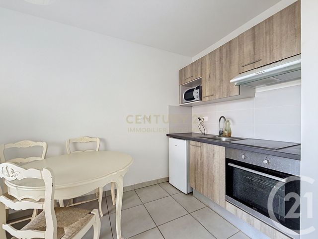 Appartement T2 à vendre - 2 pièces - 37.89 m2 - VILLEFONTAINE - 38 - RHONE-ALPES - Century 21 Immobilier Batigimm