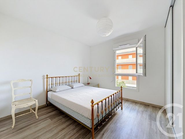 Appartement T2 à vendre - 2 pièces - 37.89 m2 - VILLEFONTAINE - 38 - RHONE-ALPES - Century 21 Immobilier Batigimm