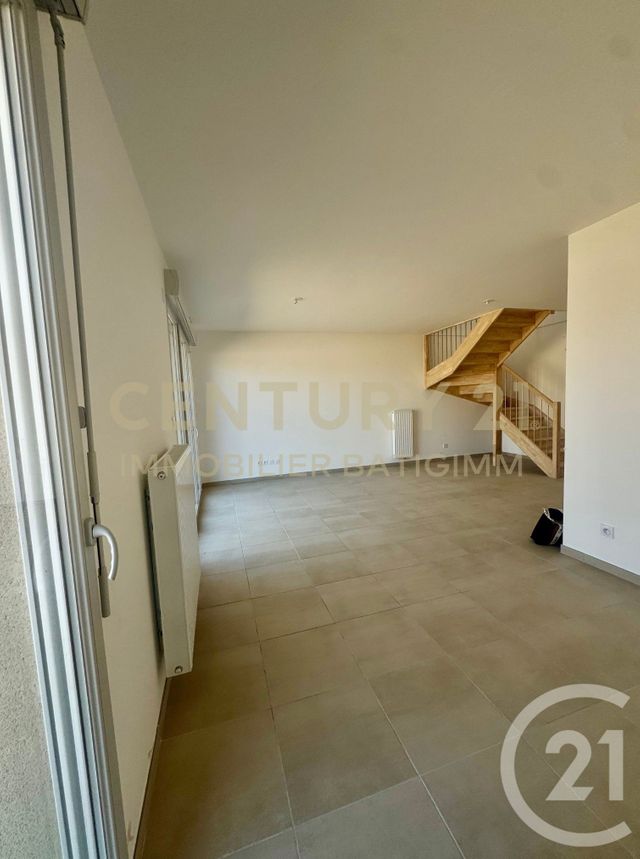 maison à louer - 3 pièces - 67.25 m2 - LA VERPILLIERE - 38 - RHONE-ALPES - Century 21 Immobilier Batigimm