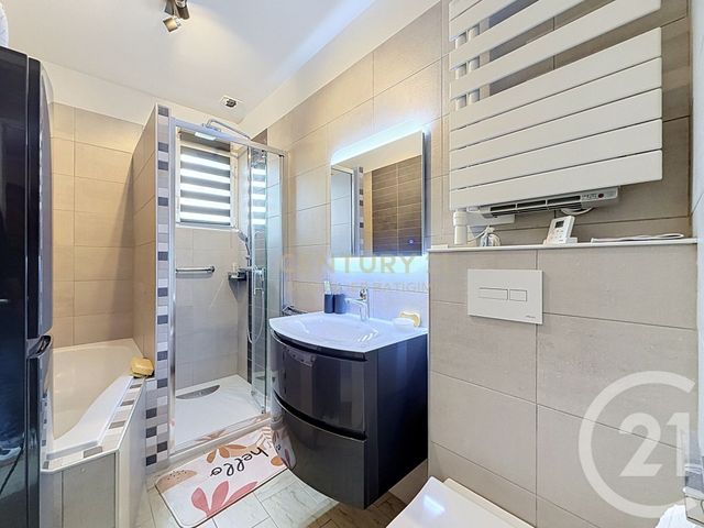maison à vendre - 4 pièces - 100.0 m2 - VILLEFONTAINE - 38 - RHONE-ALPES - Century 21 Immobilier Batigimm