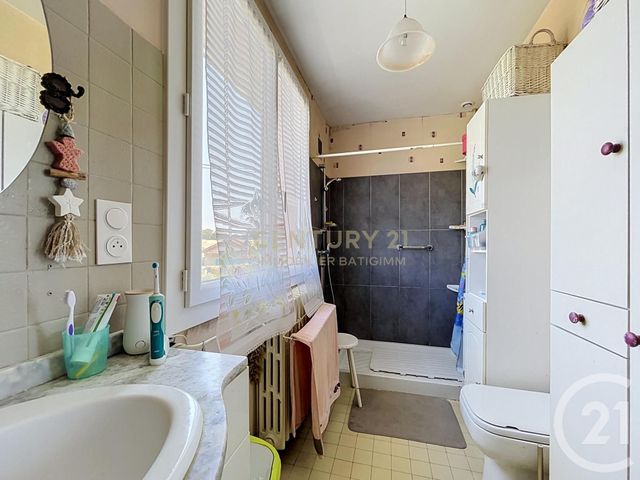 maison à vendre - 4 pièces - 86.64 m2 - LES AVENIERES VEYRINS THUELLIN - 38 - RHONE-ALPES - Century 21 Immobilier Batigimm