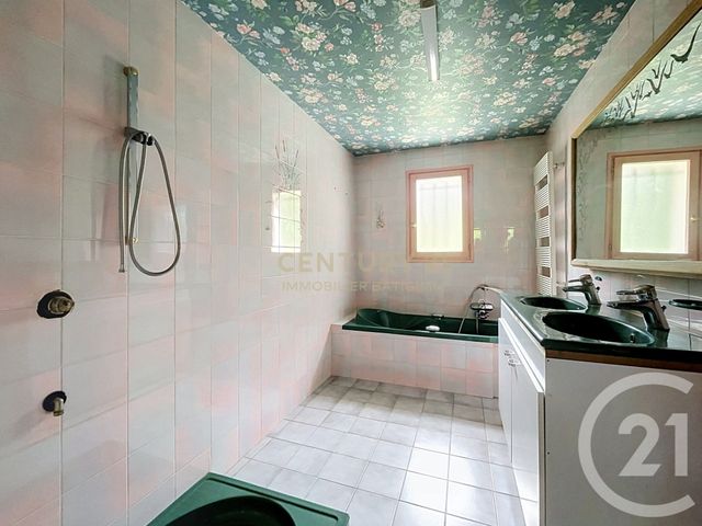 maison à vendre - 5 pièces - 122.37 m2 - LA VERPILLIERE - 38 - RHONE-ALPES - Century 21 Immobilier Batigimm