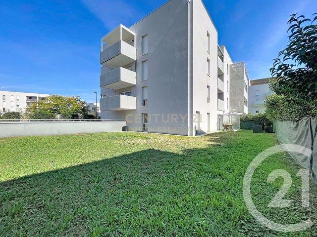 Appartement T4 à vendre - 4 pièces - 76.34 m2 - L ISLE D ABEAU - 38 - RHONE-ALPES - Century 21 Immobilier Batigimm