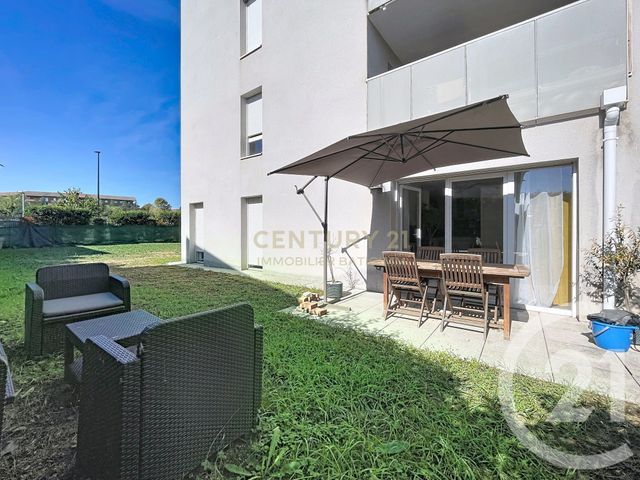 Appartement T4 à vendre - 4 pièces - 76.34 m2 - L ISLE D ABEAU - 38 - RHONE-ALPES - Century 21 Immobilier Batigimm