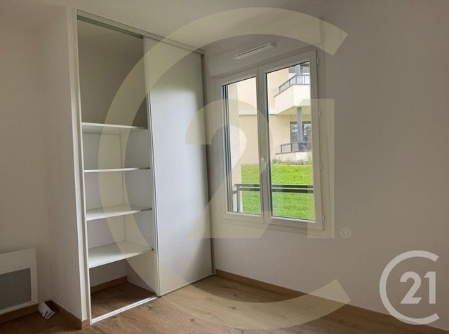 Appartement T3 à louer - 3 pièces - 62.76 m2 - VILLEFONTAINE - 38 - RHONE-ALPES - Century 21 Immobilier Batigimm
