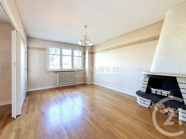 Appartement F3 bis à vendre - 4 pièces - 71.42 m2 - BOURGOIN JALLIEU - 38 - RHONE-ALPES - Century 21 Immobilier Batigimm