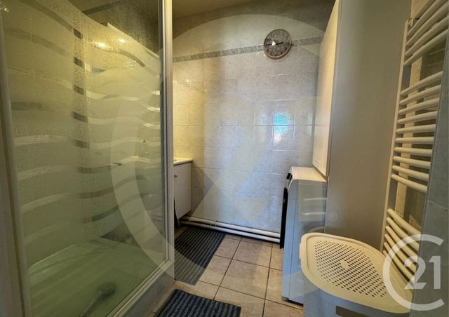 Appartement T3 à louer - 3 pièces - 79.53 m2 - LA VERPILLIERE - 38 - RHONE-ALPES - Century 21 Immobilier Batigimm