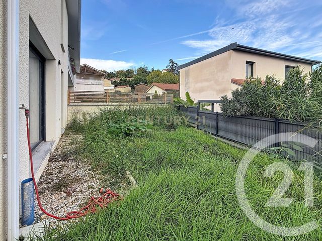 Appartement T3 à louer - 3 pièces - 75.37 m2 - L ISLE D ABEAU - 38 - RHONE-ALPES - Century 21 Immobilier Batigimm